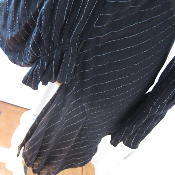 Juicy Couture Black Pinstripe Top - Picture 3 of 6
